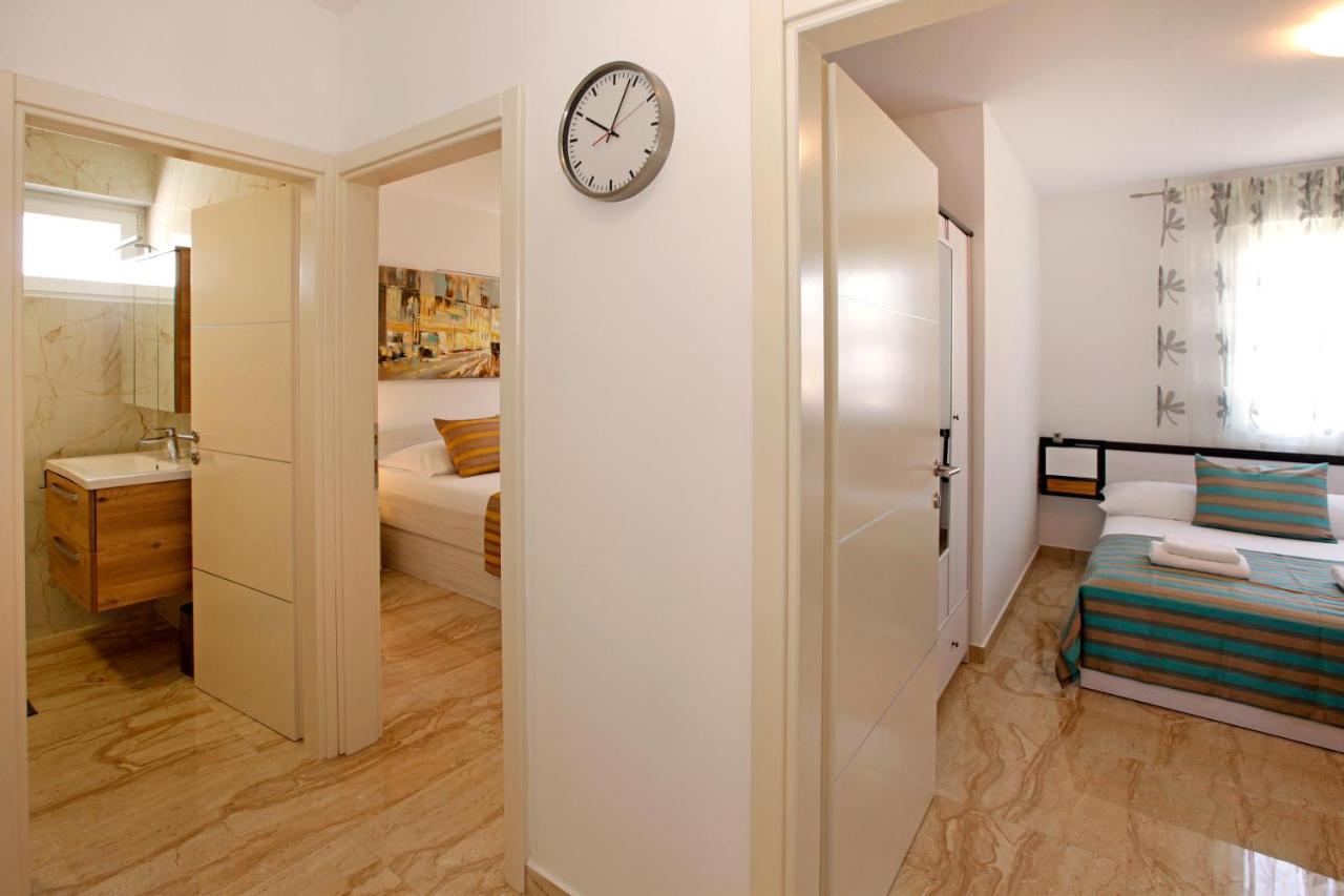 Modern 2-bed Apt, Late Check In Available Appartement *